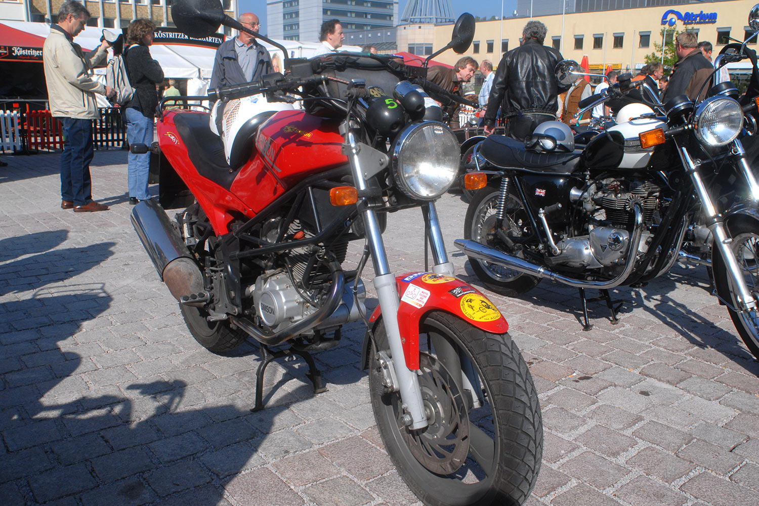 Fahrzeugmuseum Suhl Neueröffnung: Biker-Treffen 29.04.2007 (Foto: Manuela Hahnebach)