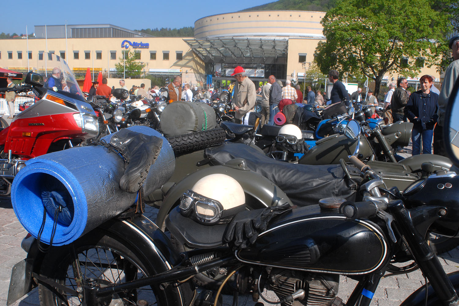 Fahrzeugmuseum Suhl Neueröffnung: Biker-Treffen 29.04.2007 (Foto: Manuela Hahnebach)