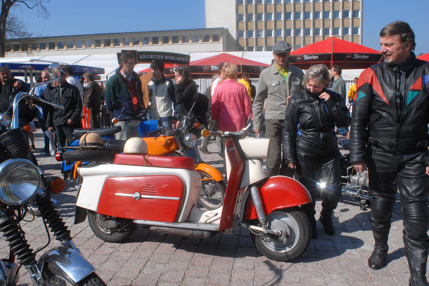 Fahrzeugmuseum Suhl Neueröffnung: Biker-Treffen 29.04.2007 (Foto: Manuela Hahnebach)