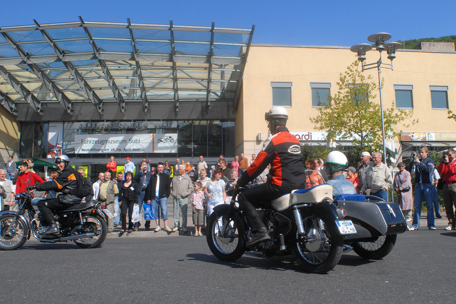 Fahrzeugmuseum Suhl Neueröffnung: Biker-Ausfahrt 29.04.2007 (Foto: Manuela Hahnebach)