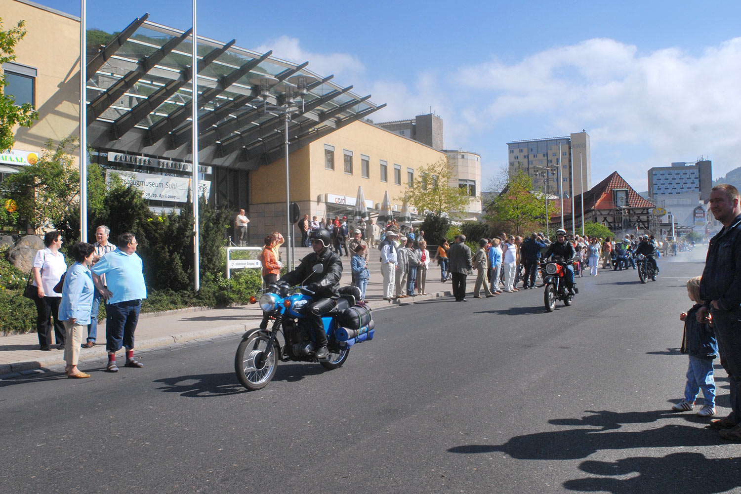 Fahrzeugmuseum Suhl Neueröffnung: Biker-Ausfahrt 29.04.2007 (Foto: Manuela Hahnebach)