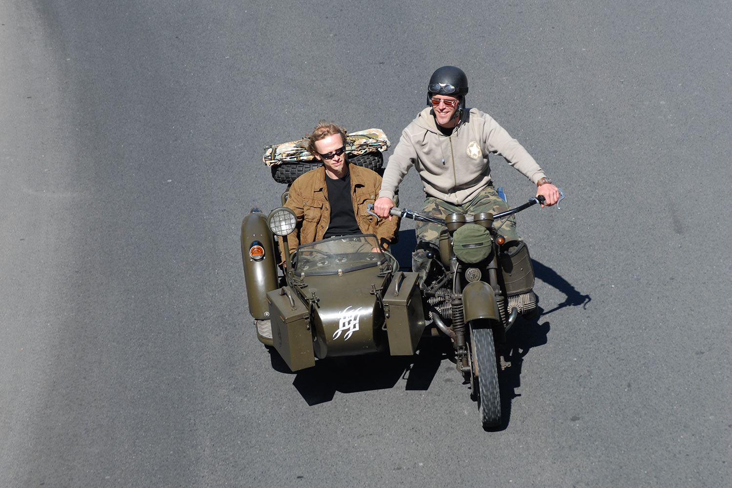 Fahrzeugmuseum Suhl Neueröffnung: Korso durch Suhl 29.04.2007 (Foto: Manuela Hahnebach)