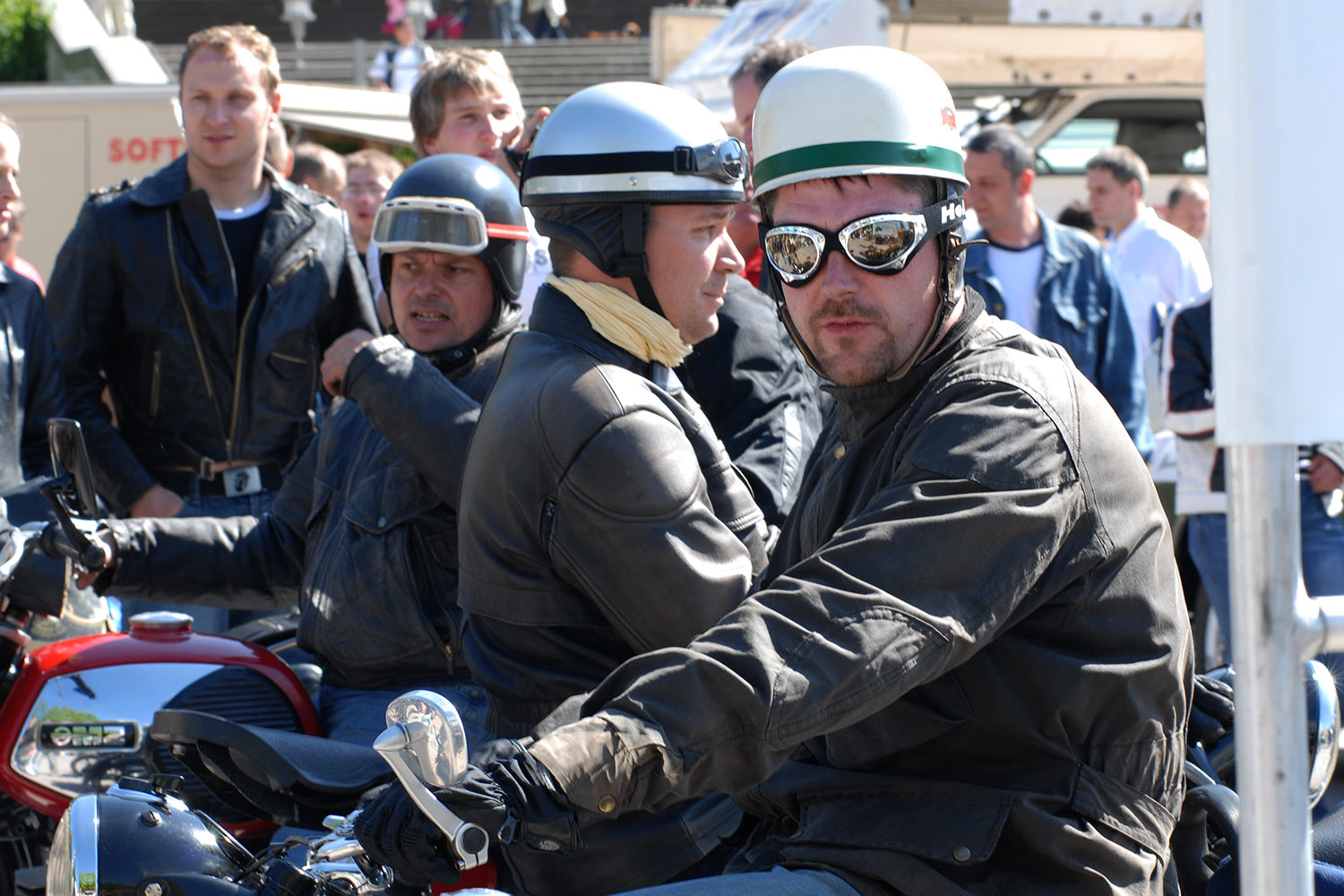 Fahrzeugmuseum Suhl Neueröffnung: Biker-Treffen 29.04.2007 (Foto: Manuela Hahnebach)