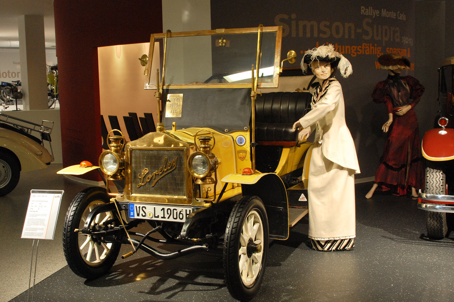 Fahrzeugmuseum Suhl: Neueröffnung im CCS, 28.04.2007 (Foto: Manuela Hahnebach)