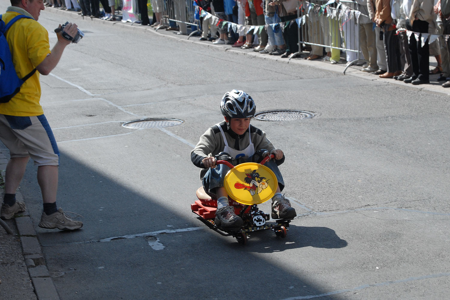 Fahrzeugmuseum Suhl Neueröffnung: Seifenkisten-Rennen 29.04.2007 (Foto: Manuela Hahnebach)