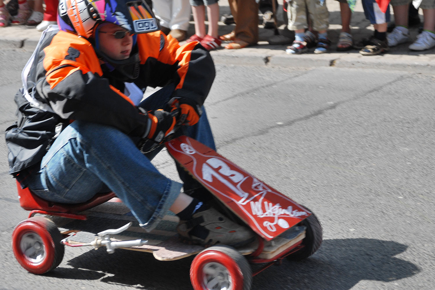 Fahrzeugmuseum Suhl Neueröffnung: Seifenkisten-Rennen 29.04.2007 (Foto: Manuela Hahnebach)