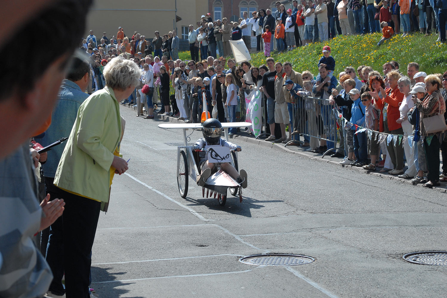 Fahrzeugmuseum Suhl Neueröffnung: Seifenkisten-Rennen 29.04.2007 (Foto: Manuela Hahnebach)