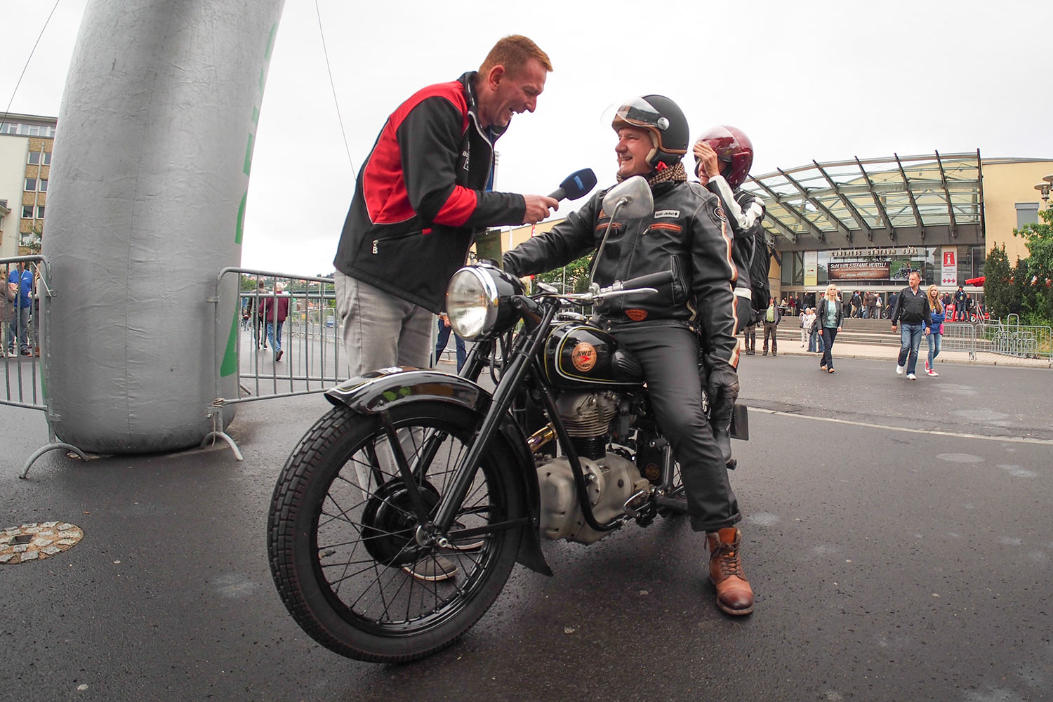 Jubiläumstreffen Suhl 2015: 65 Jahre AWO - 60 Jahre Simson SR1 - 40 Jahre Simson S50: Bikertreffen (Foto: Manuela Hahnebach)
