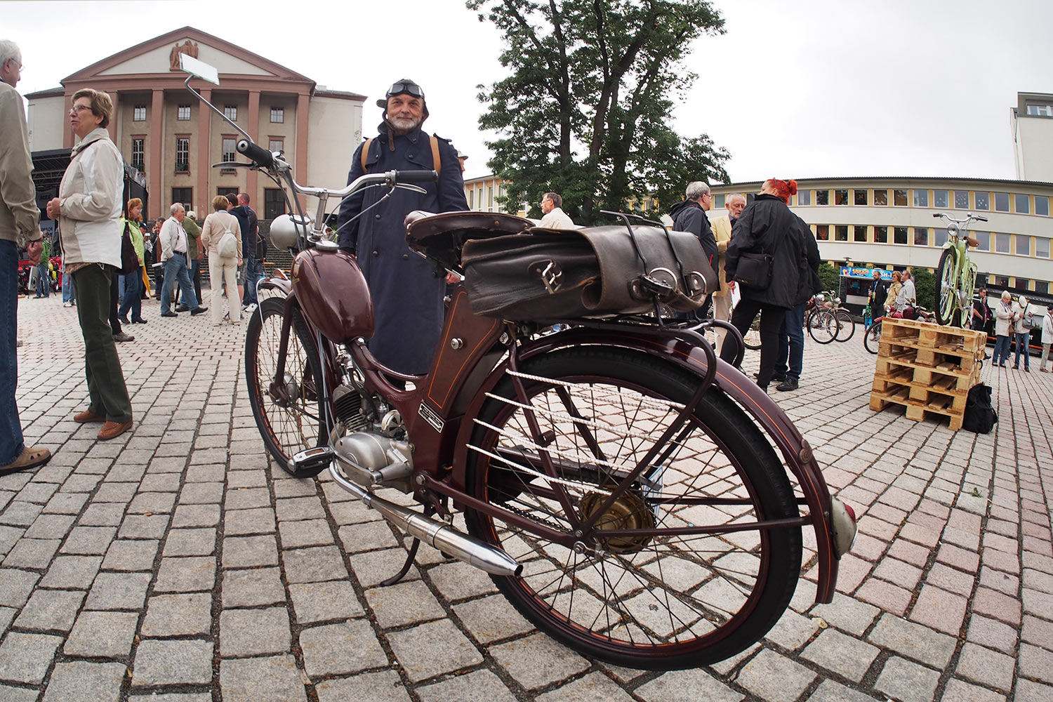Jubiläumstreffen Suhl 2015: 65 Jahre AWO - 60 Jahre Simson SR1 - 40 Jahre Simson S50: Karl-Heinz Kürschner (Eisfeld) (Foto: Manuela Hahnebach)