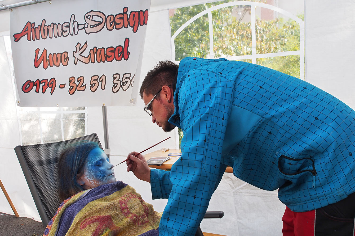 Jubiläumstreffen Suhl 2015: 65 Jahre AWO - 60 Jahre Simson SR1 - 40 Jahre Simson S50: Airbrush Design Uwe Krase (Foto: Manuela Hahnebach)