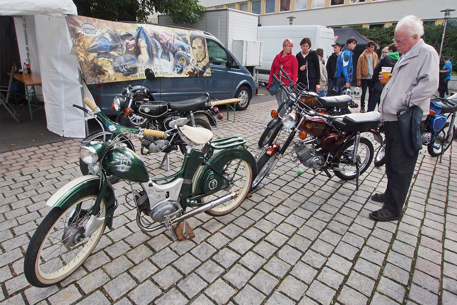 Jubiläumstreffen Suhl 2015: 65 Jahre AWO - 60 Jahre Simson SR1 - 40 Jahre Simson S50 (Foto: Manuela Hahnebach)