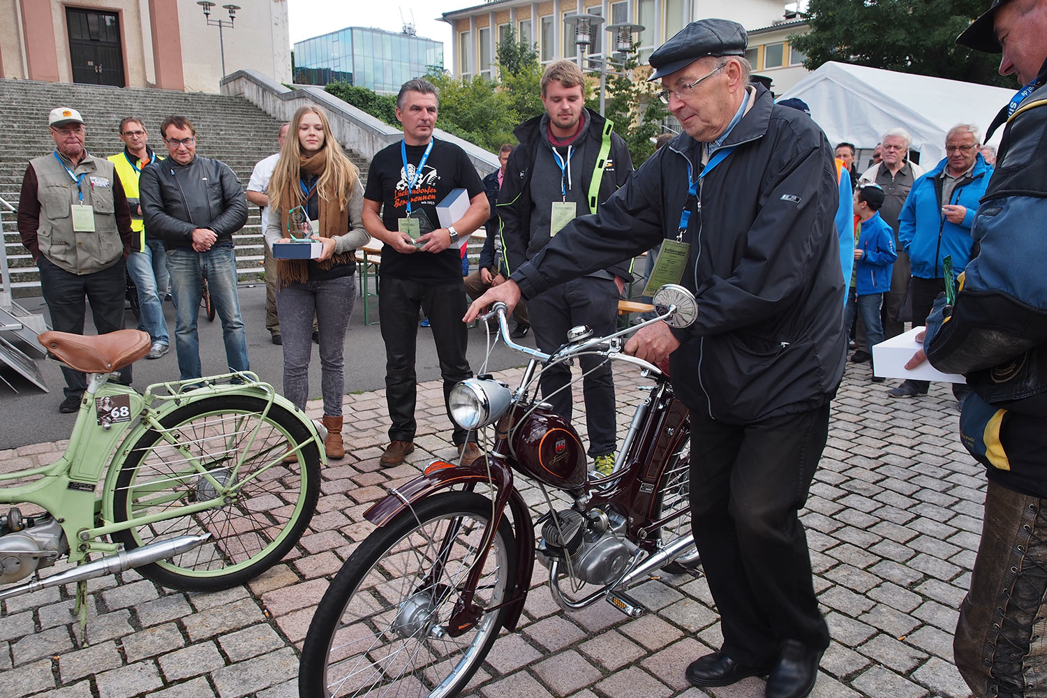 Jubiläumstreffen Suhl 2015: 65 Jahre AWO - 60 Jahre Simson SR1 - 40 Jahre Simson S50: Prämierung (Foto: Manuela Hahnebach)