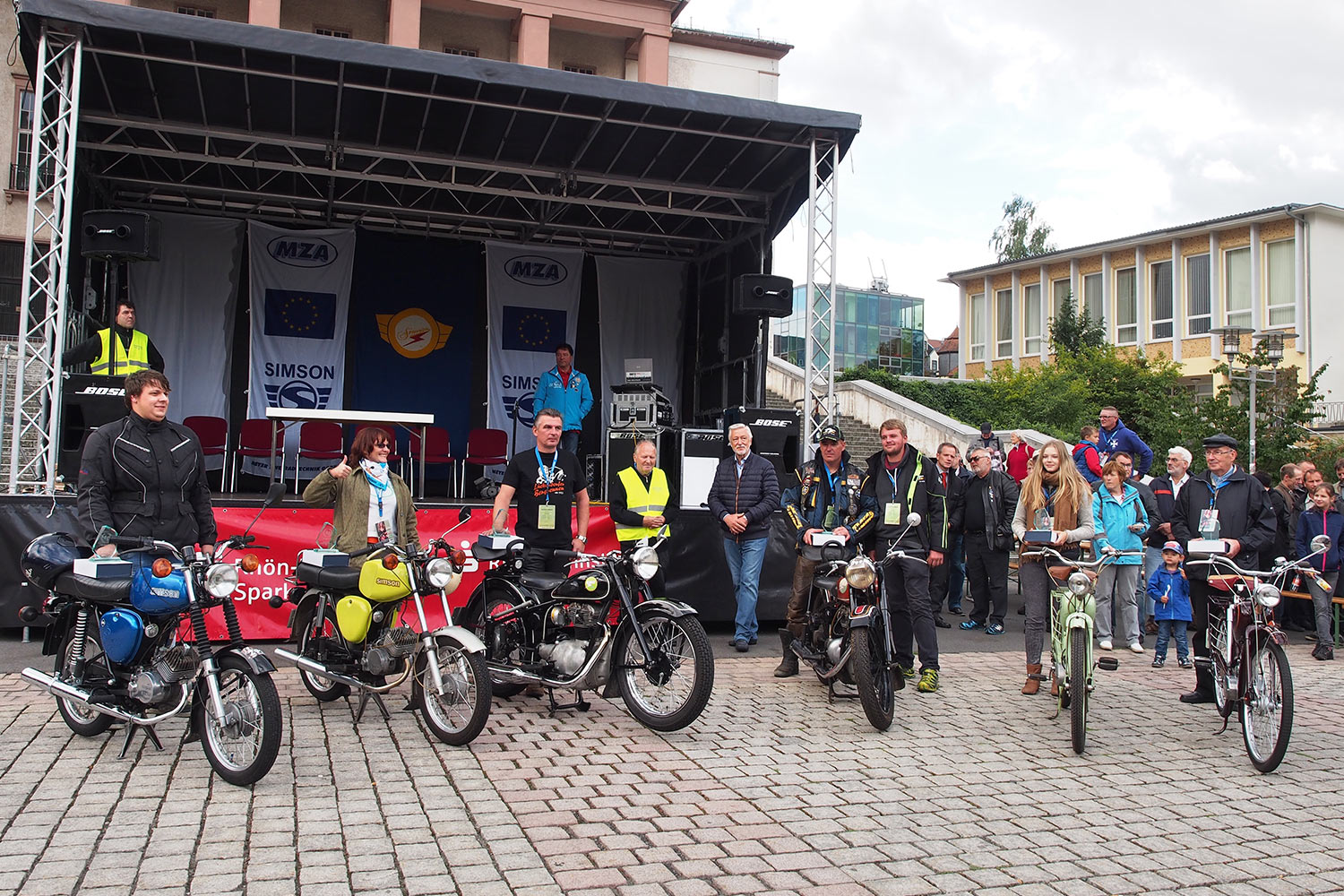 Jubiläumstreffen Suhl 2015: 65 Jahre AWO - 60 Jahre Simson SR1 - 40 Jahre Simson S50: Prämierung (Foto: Manuela Hahnebach)