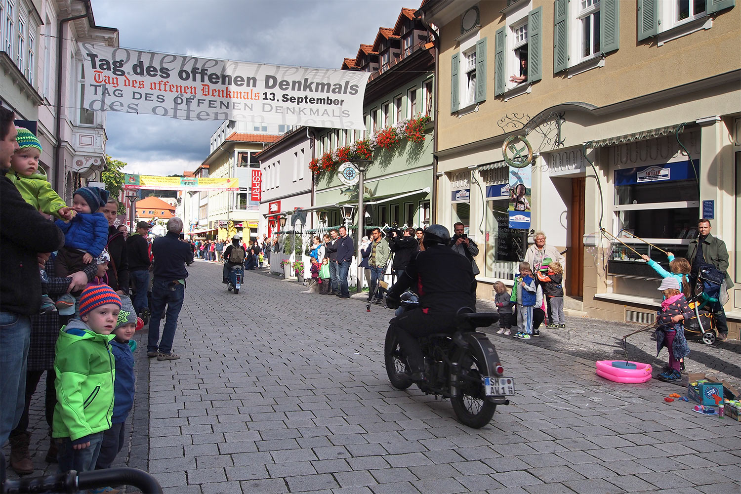 Jubiläumstreffen Suhl 2015: 65 Jahre AWO - 60 Jahre Simson SR1 - 40 Jahre Simson S50: Korso Suhl (Foto: Manuela Hahnebach)