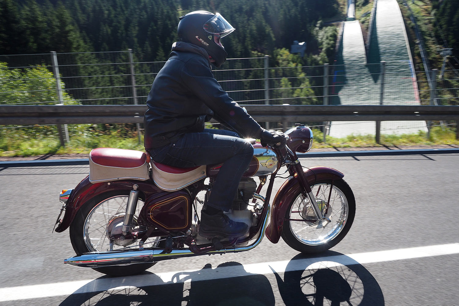 Motorrad-Oldtimerfahrt Suhl 16.09.2017 (Foto: Manuela Hahnebach)
