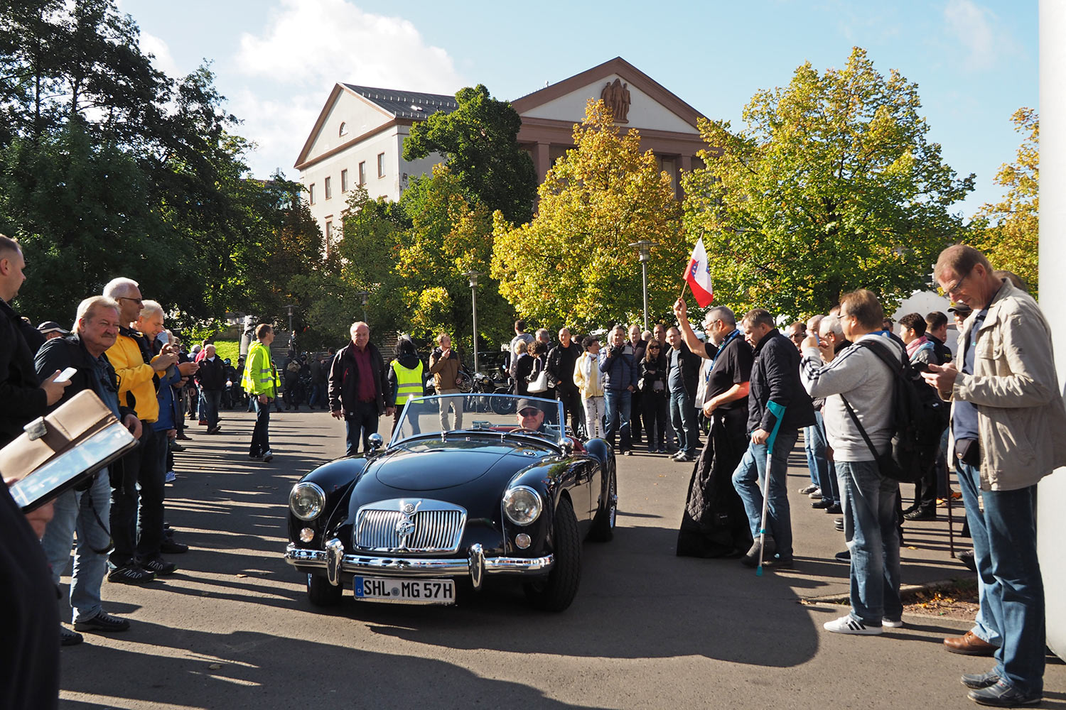 Motorrad-Oldtimerfahrt Suhl 16.09.2017: historische Rennwagen (Foto: Manuela Hahnebach)
