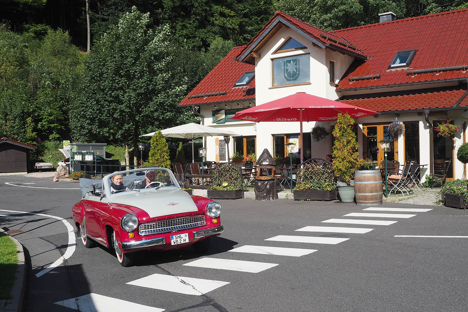 Motorrad-Oldtimerfahrt Suhl 16.09.2017: historische Rennwagen (Foto: Manuela Hahnebach)