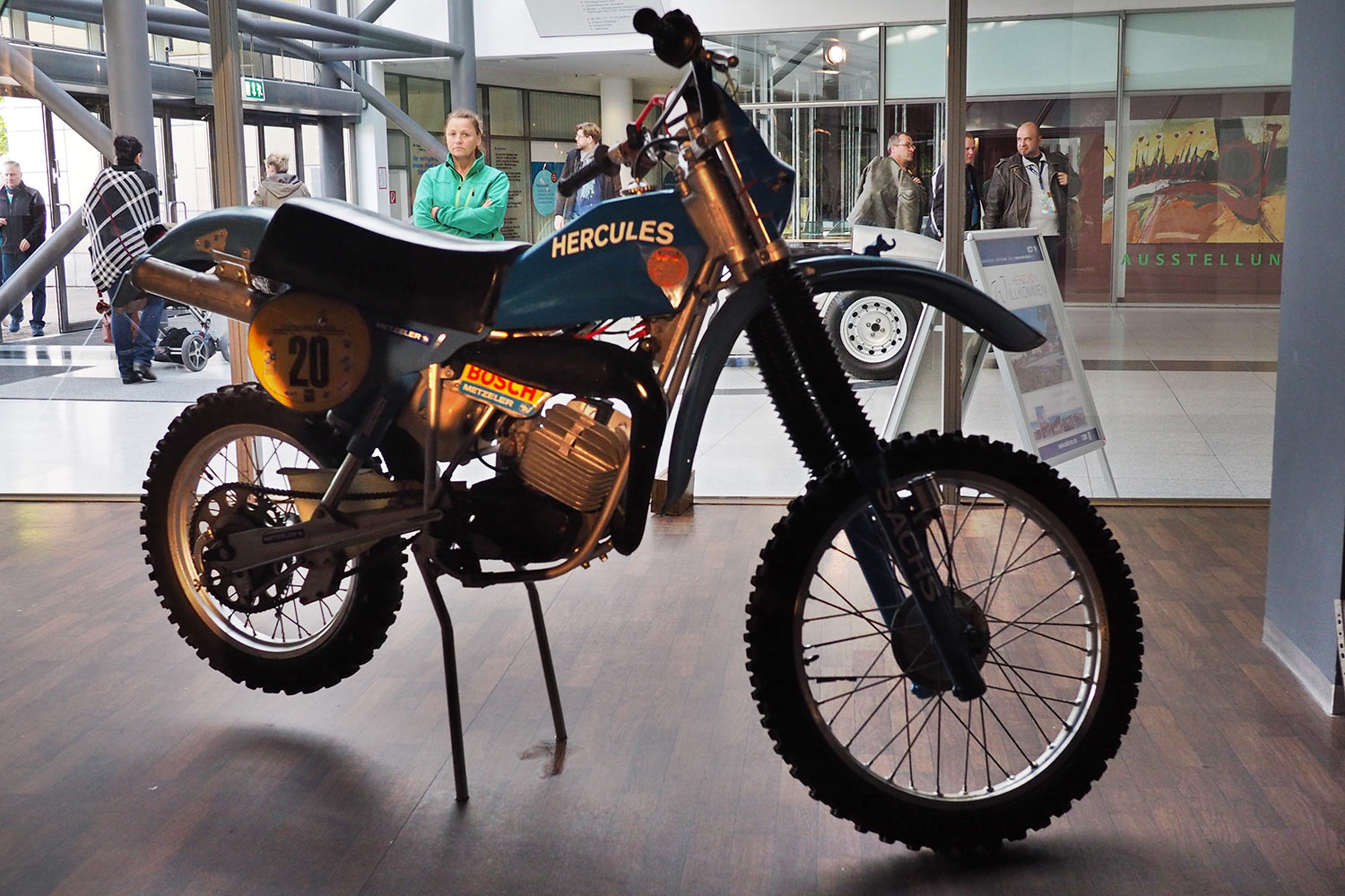 Motorrad-Oldtimerfahrt Suhl 16.09.2017: 30 Jahre Six Days 1987 (Foto: Manuela Hahnebach)