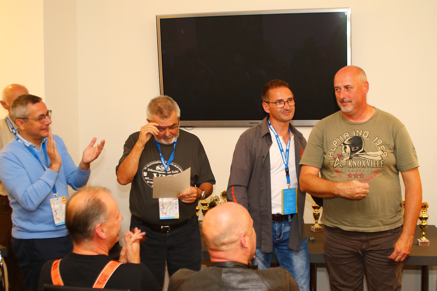 Motorrad-Oldtimerfahrt Suhl 08.09.2018: Siegerehrung (Foto: Sigismund Gaßert)