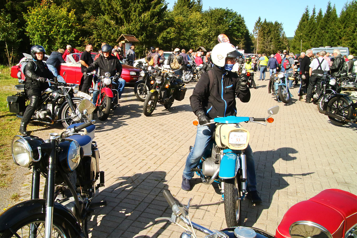 Motorrad-Oldtimerfahrt Suhl 19.09.2020 (Foto: Sigismund Gaßert)