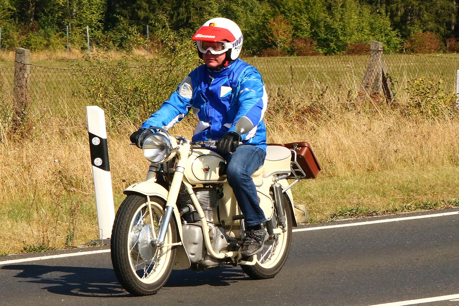 Motorrad-Oldtimerfahrt Suhl 19.09.2020 (Foto: Sigismund Gaßert)
