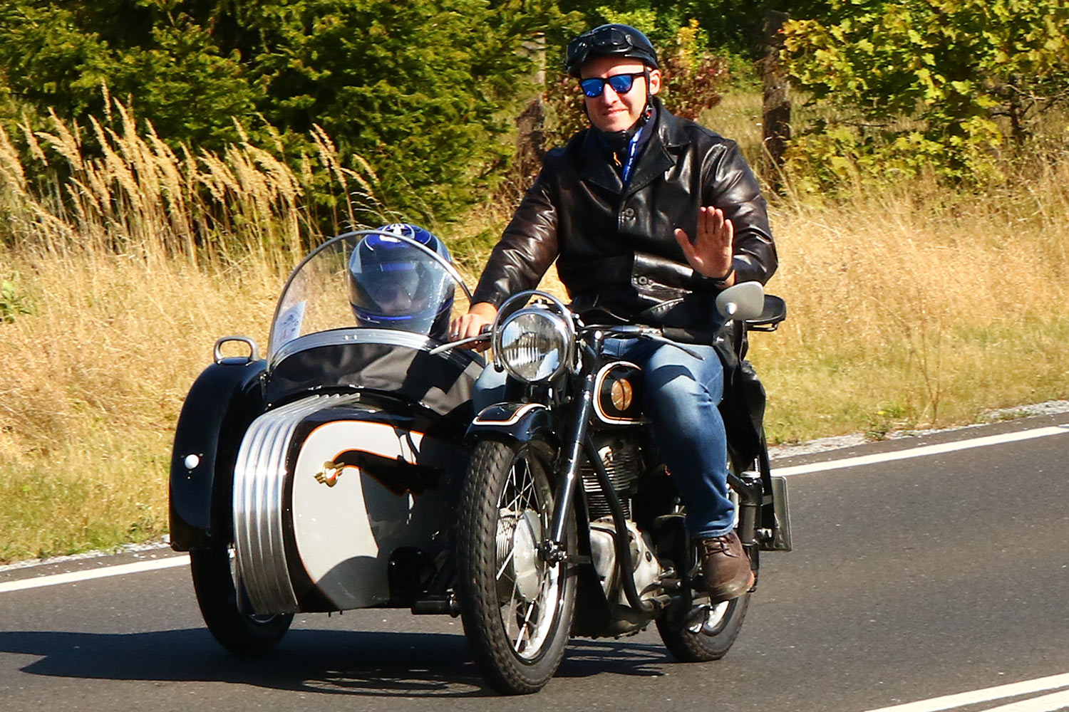 Motorrad-Oldtimerfahrt Suhl 19.09.2020 (Foto: Sigismund Gaßert)