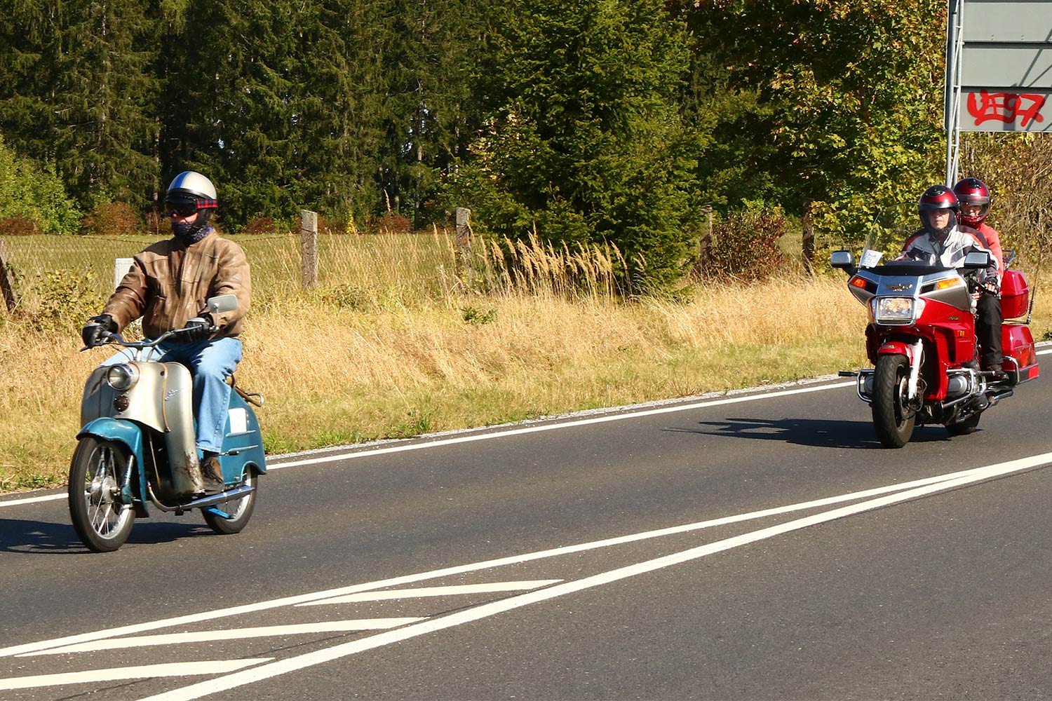 Motorrad-Oldtimerfahrt Suhl 19.09.2020 (Foto: Sigismund Gaßert)