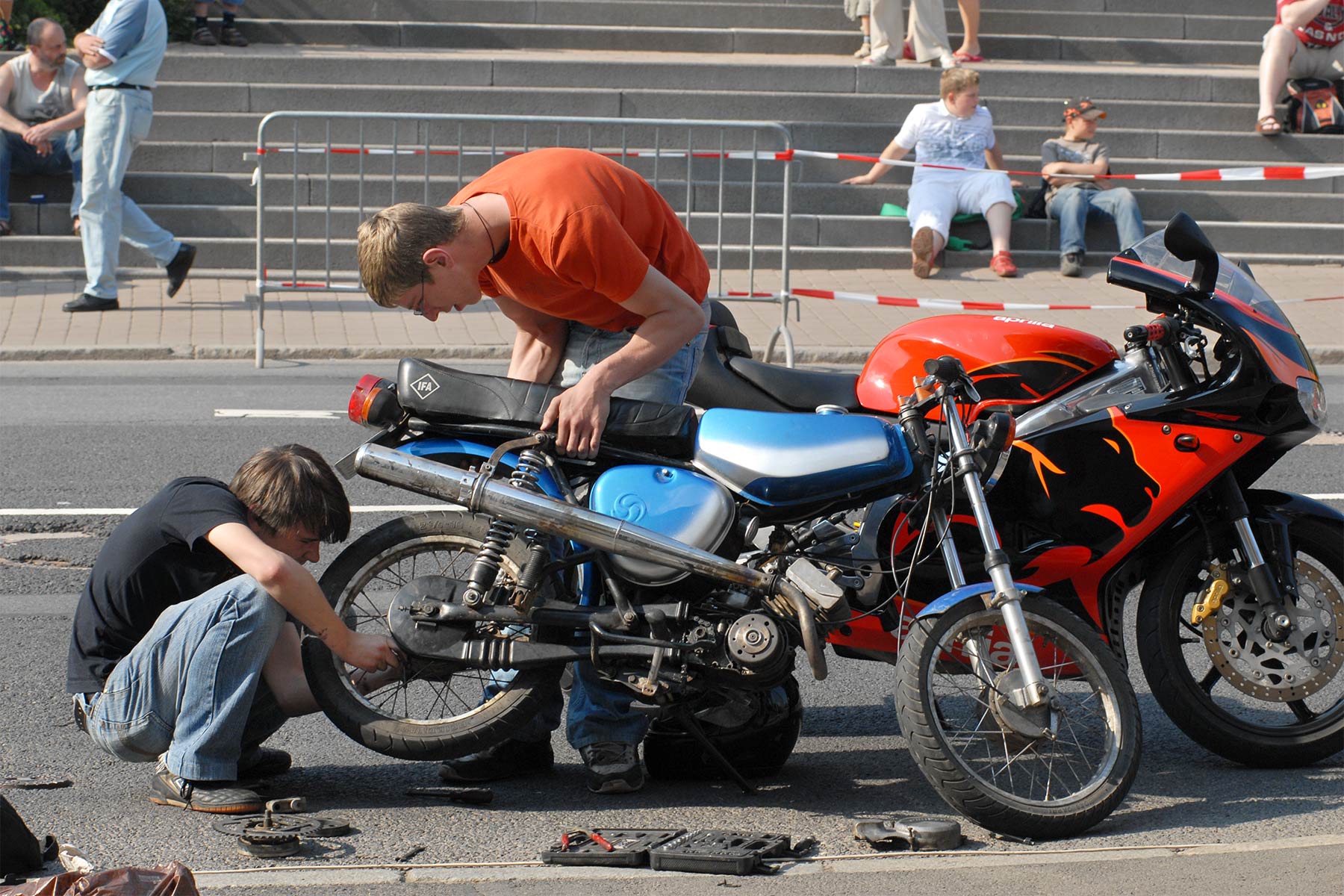 Fahrzeugmuseum Suhl: Neueröffnung im CCS (28.04.2007) Schrauber (Foto: Manuela Hahnebach)