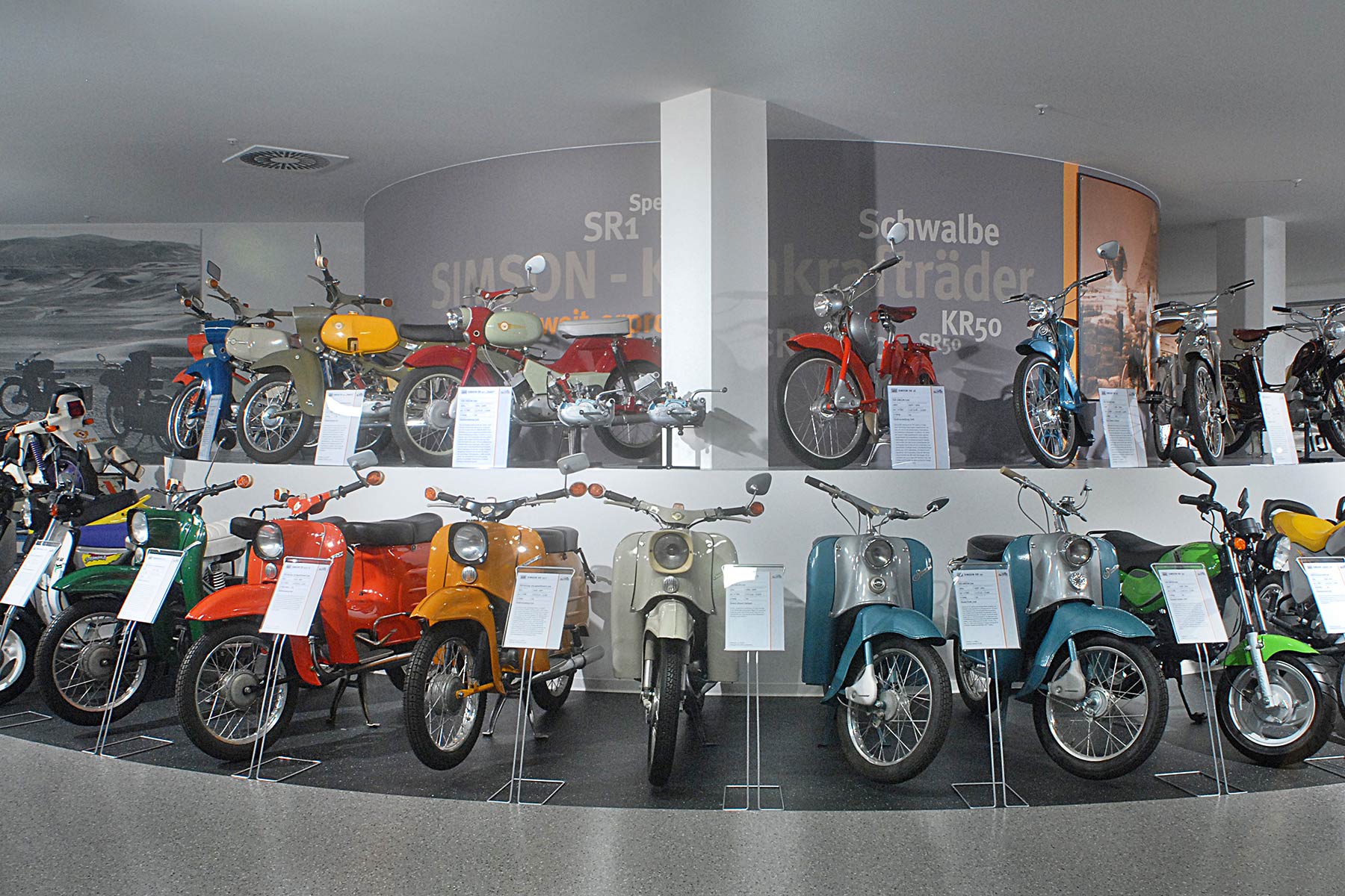 Fahrzeugmuseum Suhl: Simson Mopeds (Foto: Manuela Hahnebach)